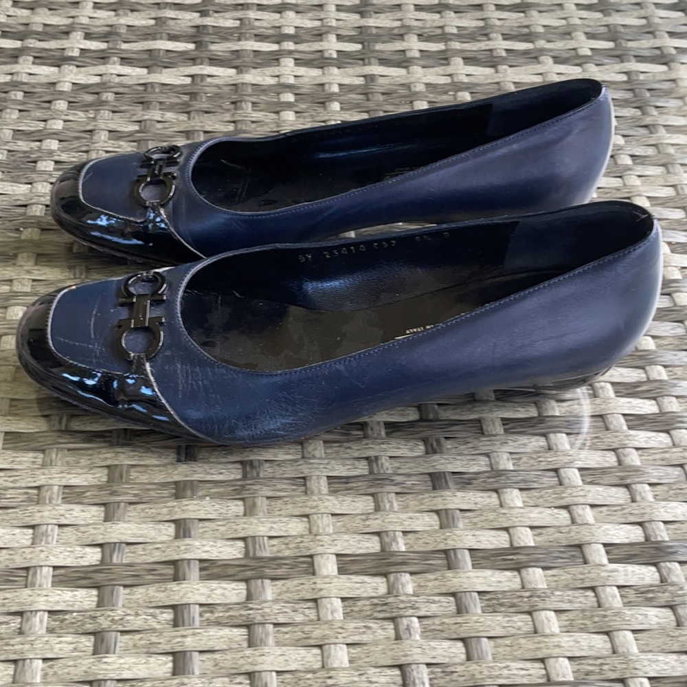 Salvatore Farragamo Navy Leather Pumps